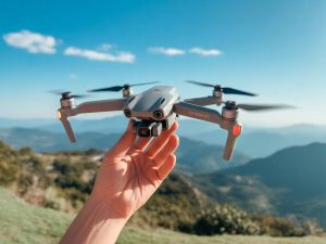 Drone parrot swing : guide complet pour bien choisir et configurer le mini aile volante de Parrot